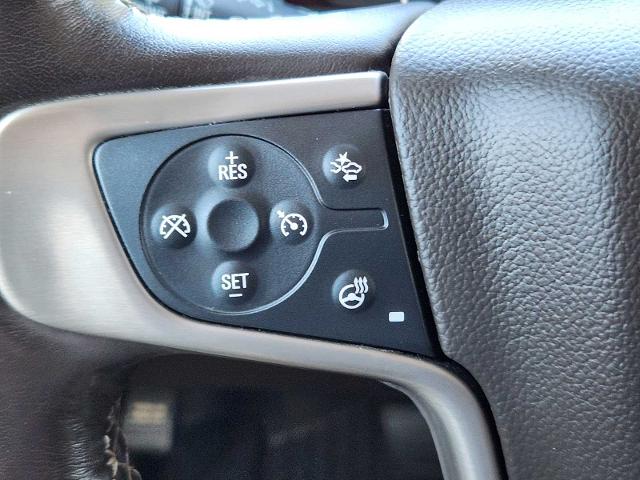 2018 GMC Yukon XL Vehicle Photo in DENTON, TX 76210-9321