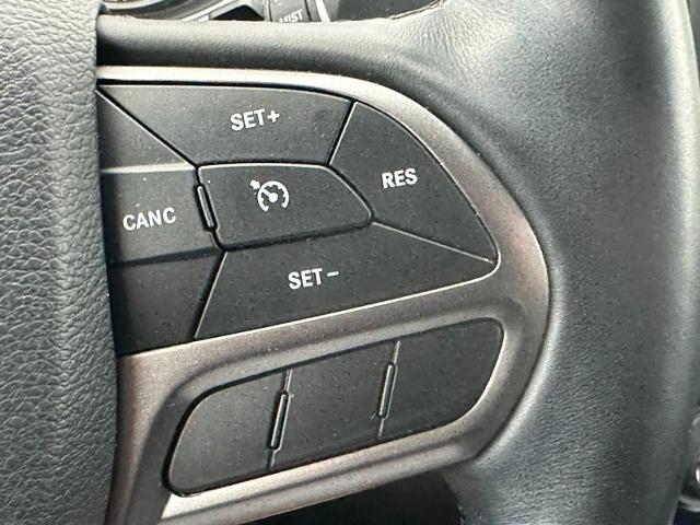 2020 Jeep Cherokee Vehicle Photo in COLUMBIA, MO 65203-3903