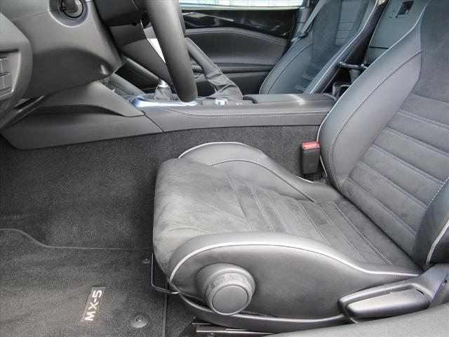 2025 Mazda MX-5 Miata Vehicle Photo in LEESBURG, FL 34788-4022