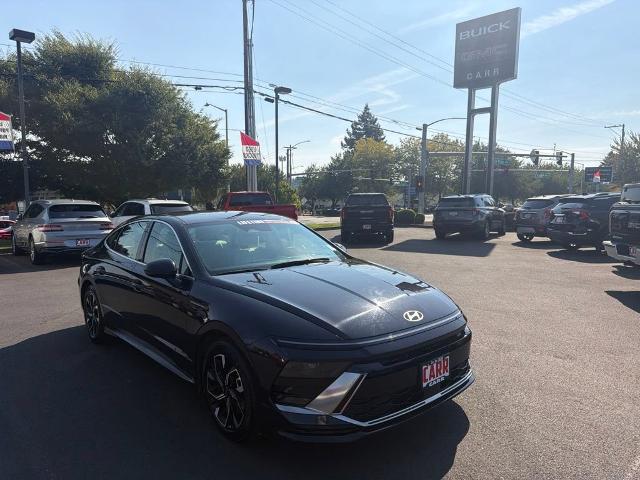 Blue 2025 Hyundai Sonata Sedan Front-Wheel Drive 8-Speed Automatic