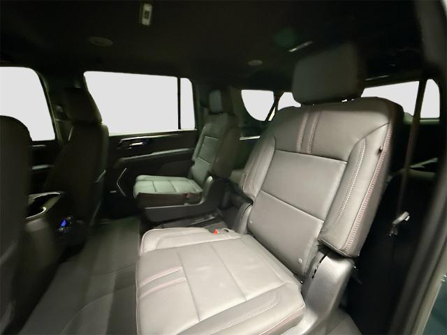 2026 Chevrolet Suburban Vehicle Photo in EVERETT, WA 98203-5662