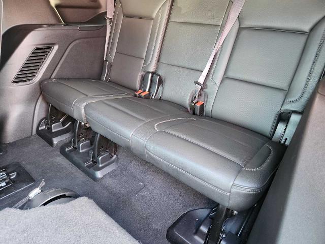 2023 GMC Yukon Vehicle Photo in DENTON, TX 76210-9321