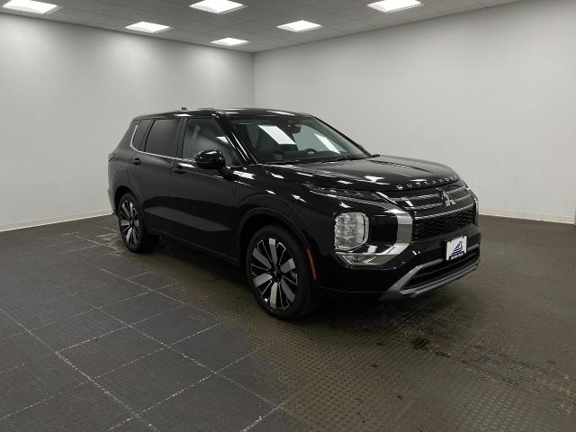 2026 Mitsubishi Outlander Vehicle Photo in Neenah, WI 54956