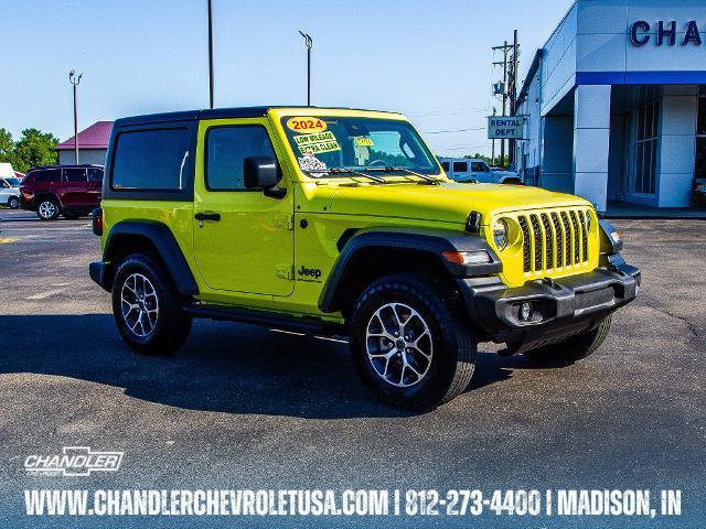 2024 Jeep Wrangler Vehicle Photo in MADISON, IN 47250-1611