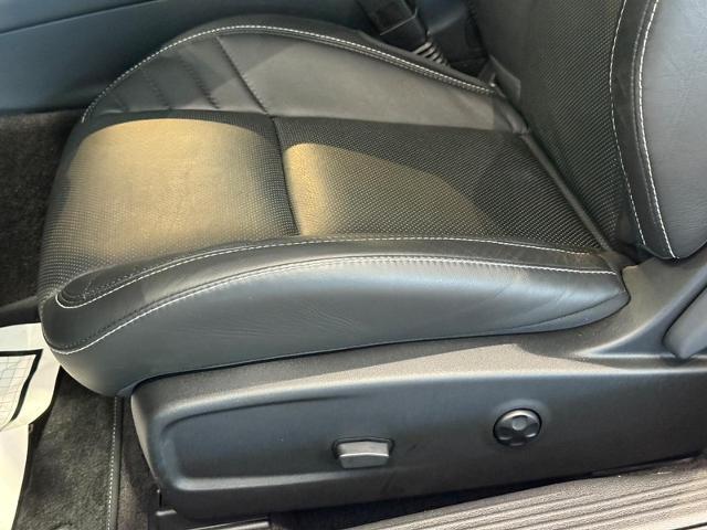 2016 Dodge Challenger Vehicle Photo in COLUMBIA, MO 65203-3903