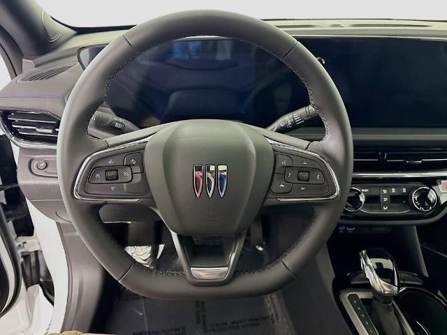 2025 Buick Envista Vehicle Photo in PUYALLUP, WA 98371-4149
