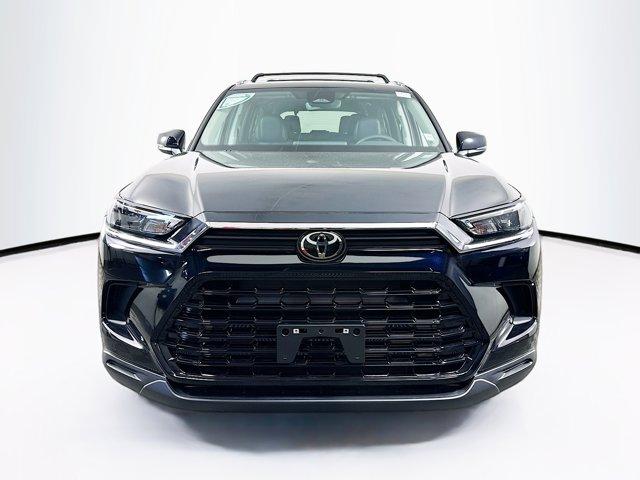2026 Toyota Grand Highlander Vehicle Photo in Flemington, NJ 08822