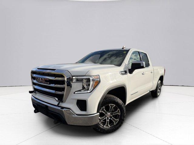2021 GMC Sierra 1500 Vehicle Photo in LEOMINSTER, MA 01453-2952