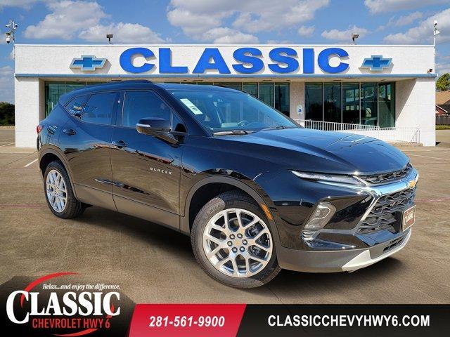 2025 Chevrolet Blazer Vehicle Photo in HOUSTON, TX 77083-5701