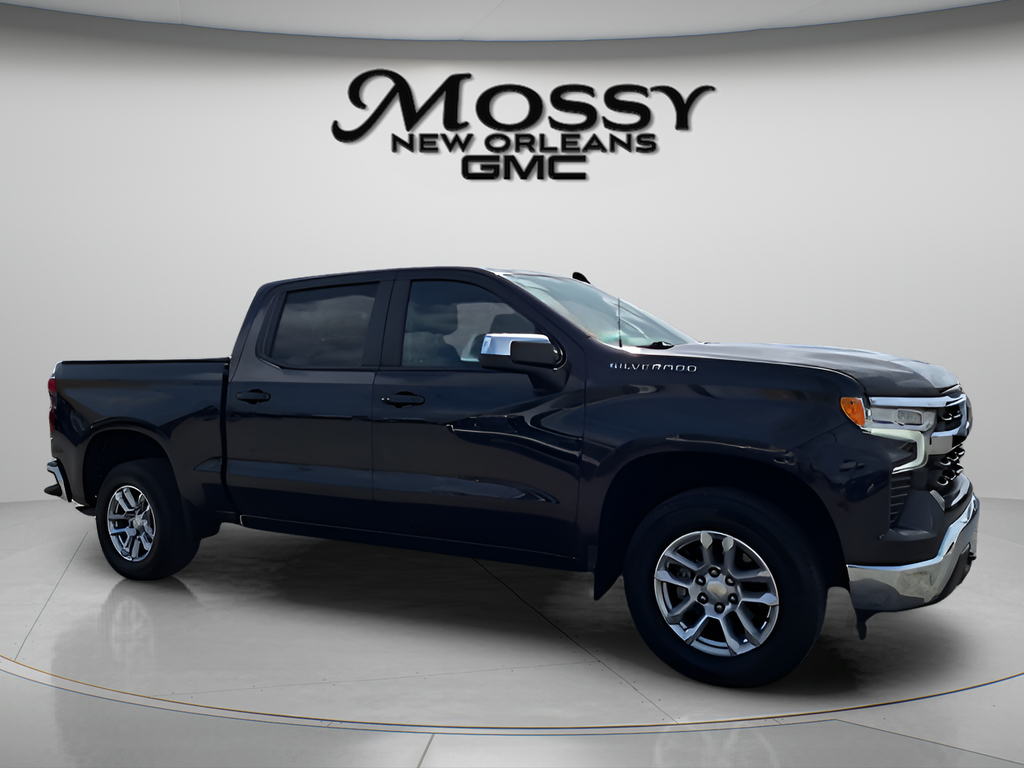 2022 Chevrolet Silverado 1500 LT (2FL) - 2