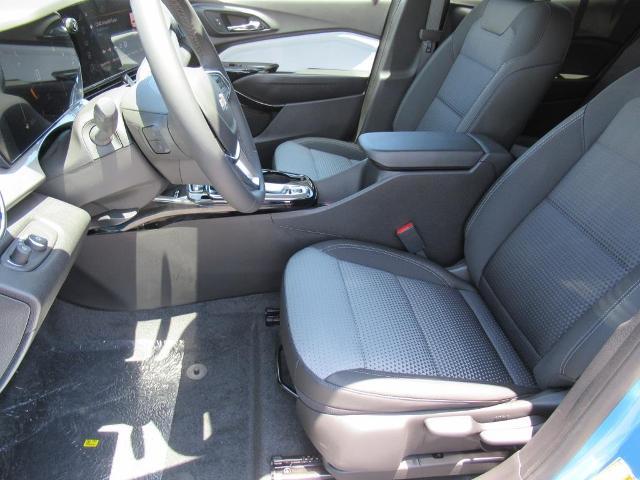 2025 Chevrolet Trax Vehicle Photo in LEESBURG, FL 34788-4022