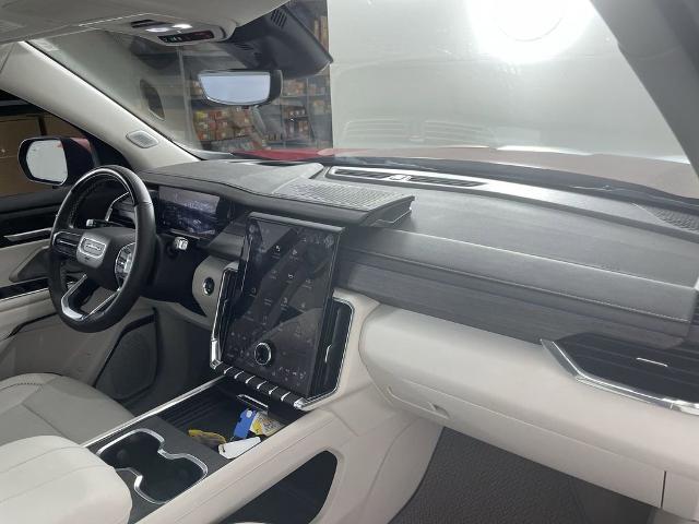 2024 GMC Acadia Vehicle Photo in GILBERT, AZ 85297-0402