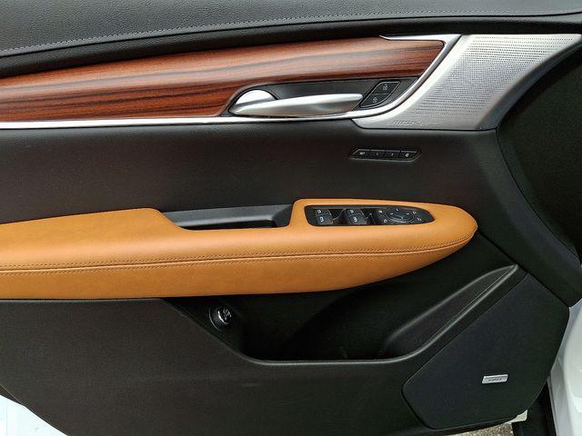 2024 Cadillac XT5 Vehicle Photo in DANBURY, CT 06810-5034