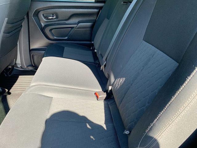 2019 Nissan Titan Vehicle Photo in MOON TOWNSHIP, PA 15108-2571