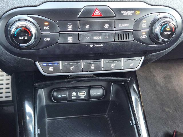 2016 Kia Sorento Vehicle Photo in DENTON, TX 76210-9321
