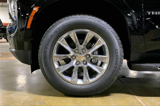 2025 Chevrolet Tahoe Vehicle Photo in KANSAS CITY, MO 64114-4502