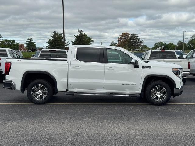 2024 GMC Sierra 1500 Vehicle Photo in COLUMBIA, MO 65203-3903