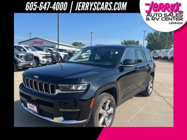 2022 Jeep Grand Cherokee L Vehicle Photo in Lennox, SD 57039