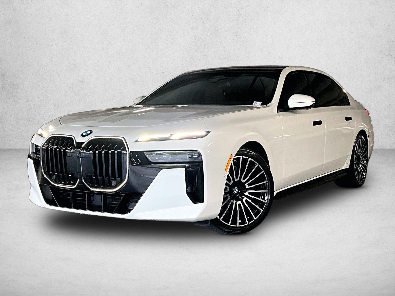 2025 BMW 740i Vehicle Photo in Coconut Creek, FL 33073