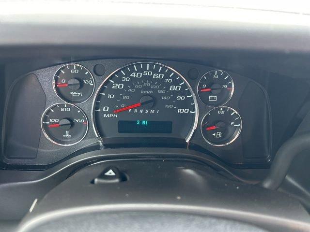 2025 Chevrolet Express Cargo 2500 Vehicle Photo in SAINT CLAIRSVILLE, OH 43950-8512