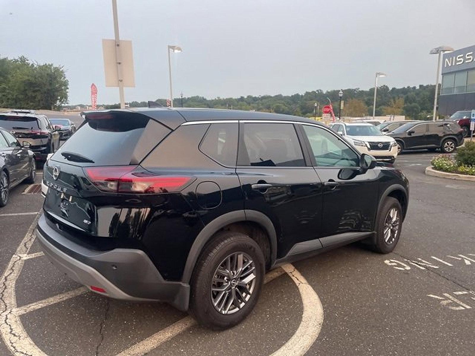 2023 Nissan Rogue Vehicle Photo in Jenkintown, PA 19046