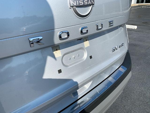 2022 Nissan Rogue Vehicle Photo in MOON TOWNSHIP, PA 15108-2571