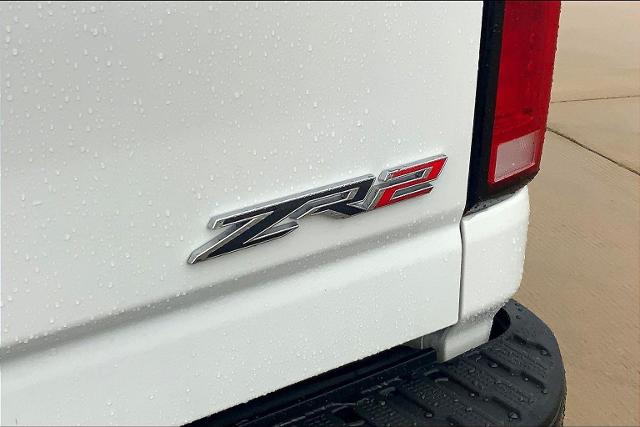 2025 Chevrolet Silverado 2500 HD Vehicle Photo in TOPEKA, KS 66609-0000