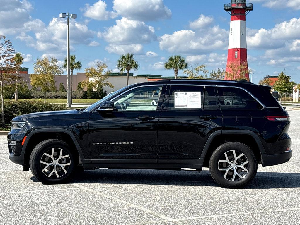 2023 Jeep Grand Cherokee Vehicle Photo in POOLER, GA 31322-3252