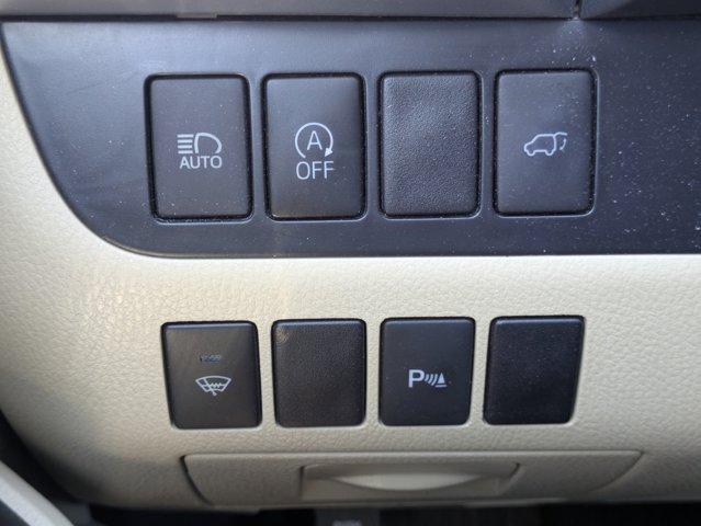 2019 Toyota Highlander Vehicle Photo in BRUNSWICK, GA 31525-1881