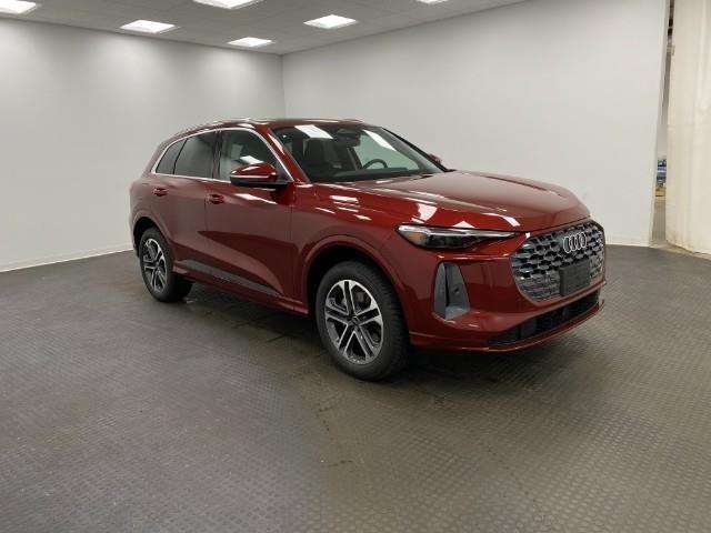 2025 Audi Q5 Vehicle Photo in Neenah, WI 54956