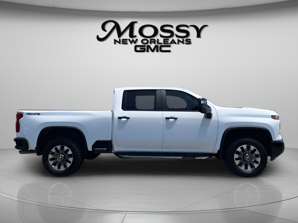 2025 Chevrolet Silverado 2500 HD Custom - 3
