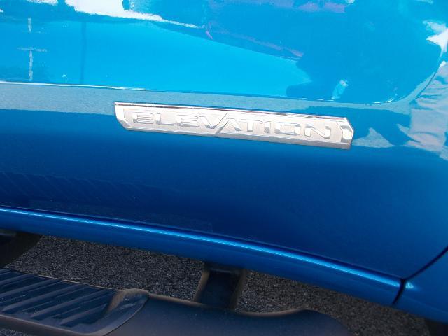 2022 GMC Sierra 1500 Vehicle Photo in LOWELL, MA 01852-4336