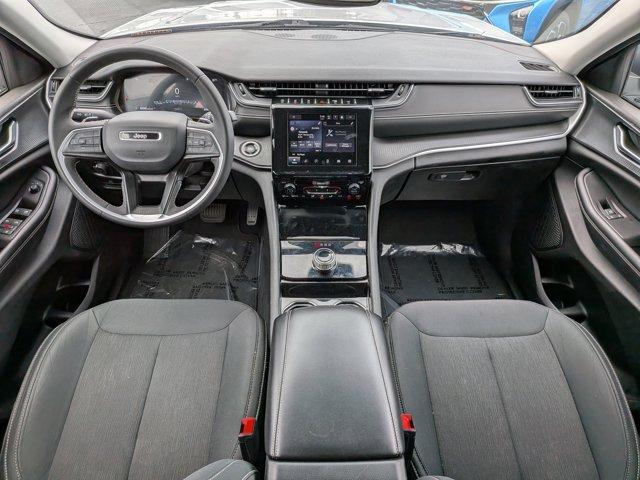 2023 Jeep Grand Cherokee L Vehicle Photo in BRUNSWICK, GA 31525-1881