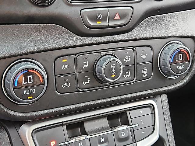 2023 GMC Terrain Vehicle Photo in TREVOSE, PA 19053-4984