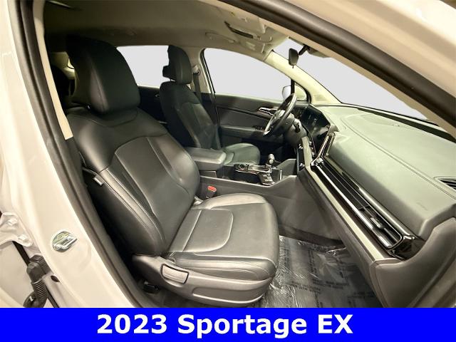 2023 Kia Sportage Vehicle Photo in EVERETT, WA 98203-5662