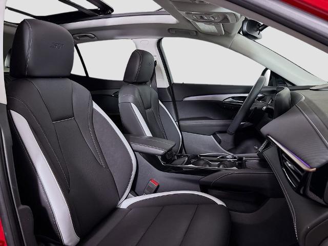 2025 Buick Envision Vehicle Photo in PUYALLUP, WA 98371-4149