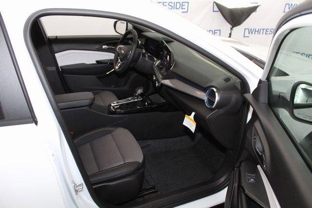 2025 Chevrolet Trax Vehicle Photo in SAINT CLAIRSVILLE, OH 43950-8512