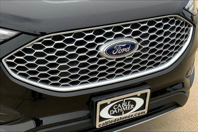 2023 Ford Edge Vehicle Photo in TOPEKA, KS 66609-0000