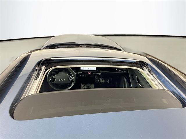 2025 Kia Niro Vehicle Photo in Everett, WA 98204