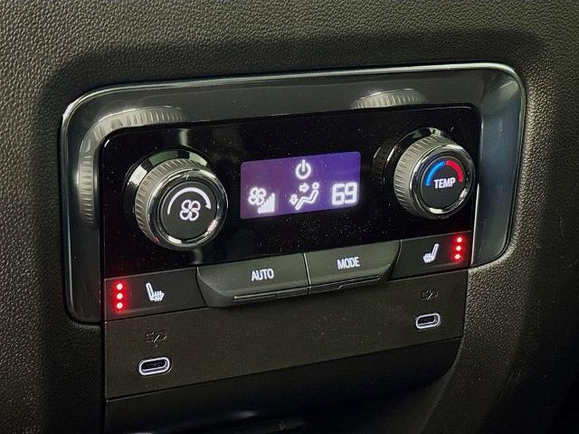 2026 Chevrolet Tahoe Vehicle Photo in PUYALLUP, WA 98371-4149