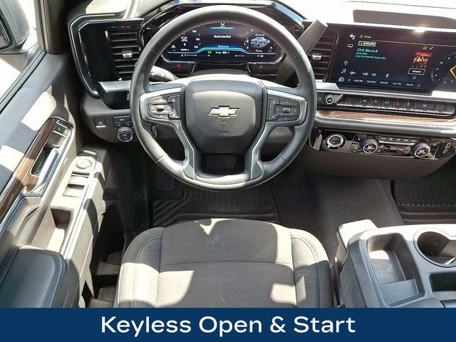 2023 Chevrolet Silverado 1500 Vehicle Photo in DANBURY, CT 06810-5034