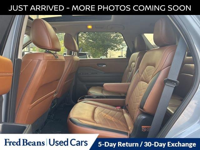 2023 Nissan Pathfinder Vehicle Photo in Flemington, NJ 08822
