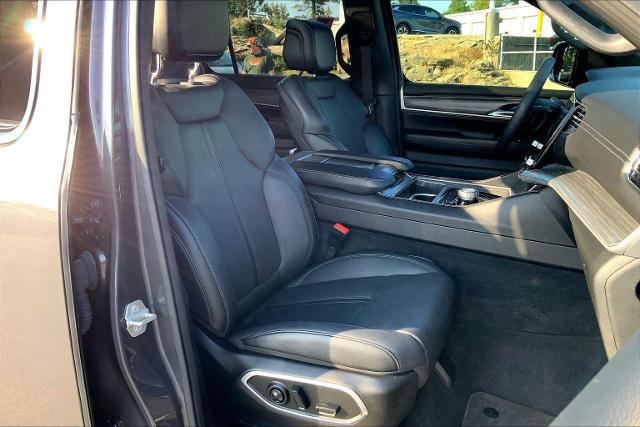 2023 Jeep Wagoneer Vehicle Photo in KANSAS CITY, MO 64114-4502