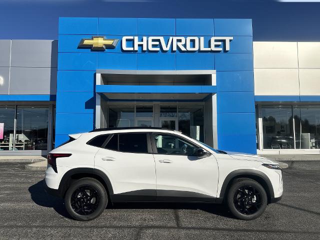 2026 Chevrolet Trax Vehicle Photo in AMSTERDAM, NY 12010-6209