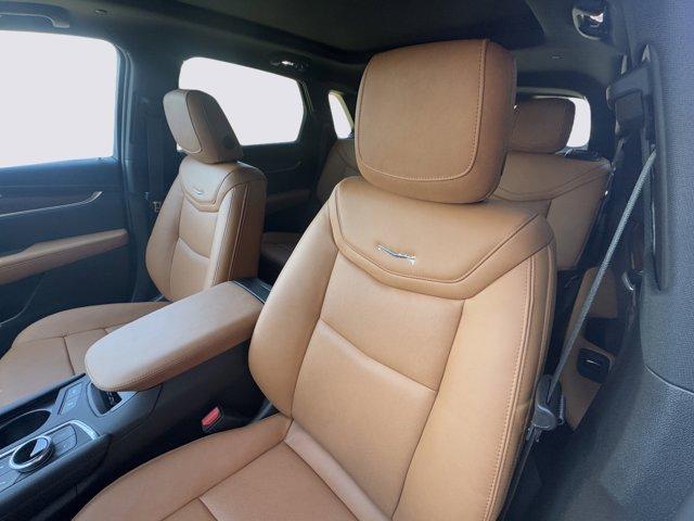 2025 Cadillac XT5 Vehicle Photo in LEOMINSTER, MA 01453-2952