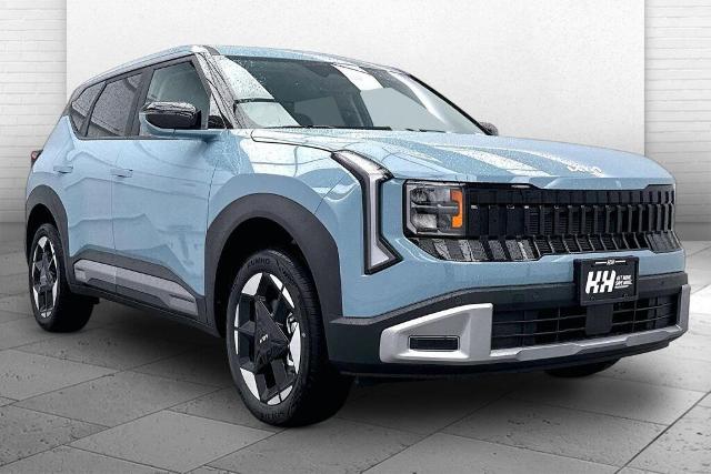 2027 Kia Seltos Vehicle Photo in OMAHA, NE 68127