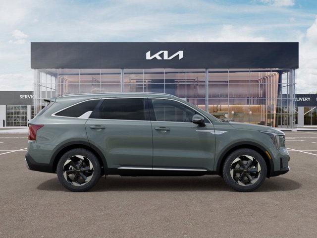 2025 Kia Sorento Hybrid Vehicle Photo in Westbrook, ME 04092