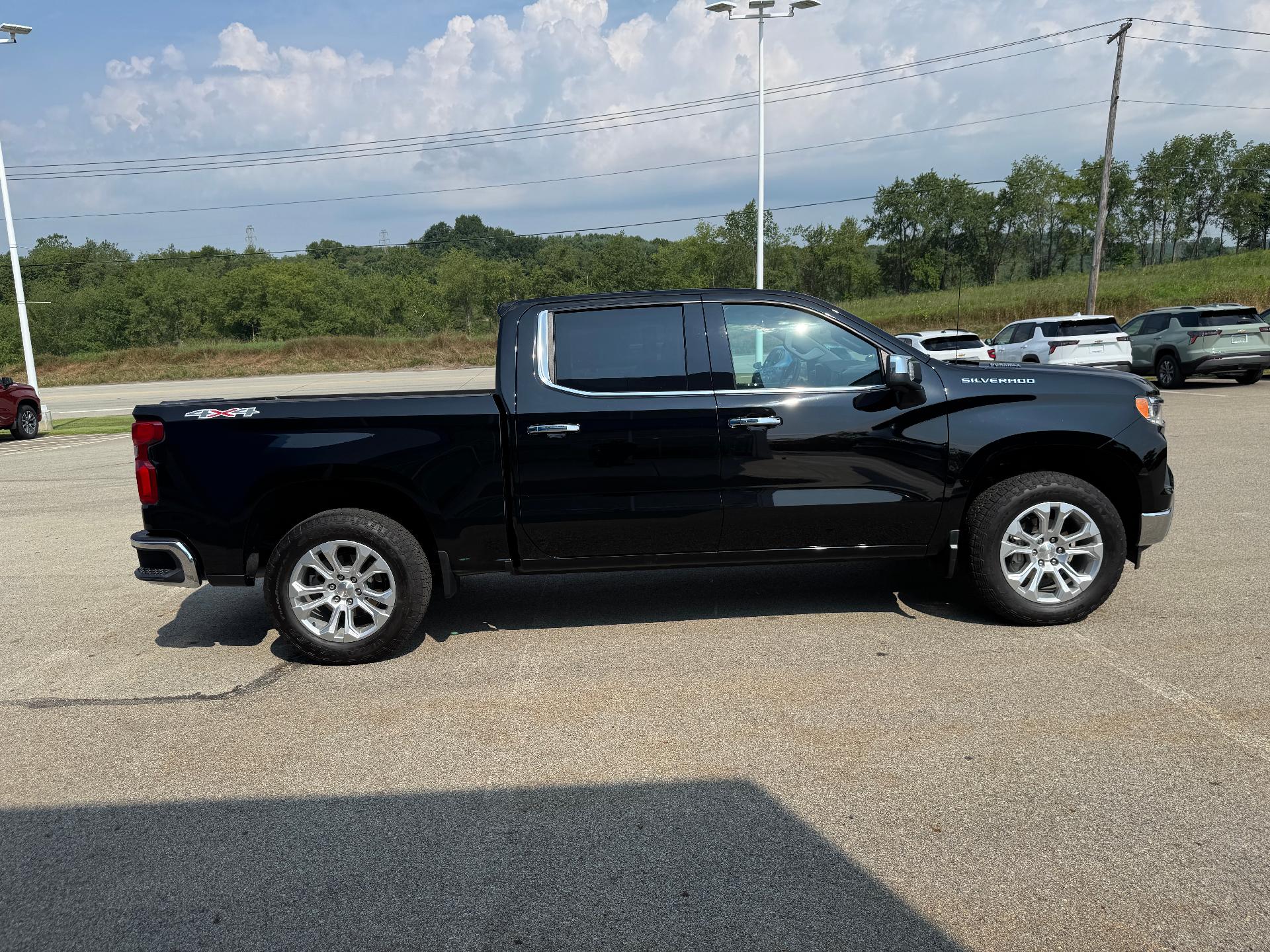 2023 Chevrolet Silverado 1500 LTZ - 5