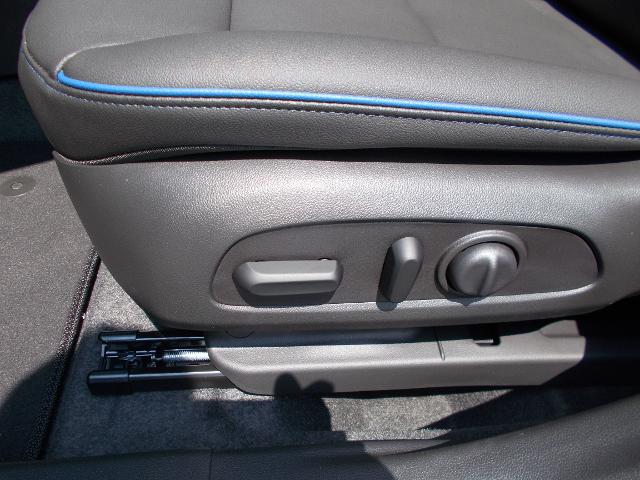 2025 Buick Envista Vehicle Photo in LOWELL, MA 01852-4336