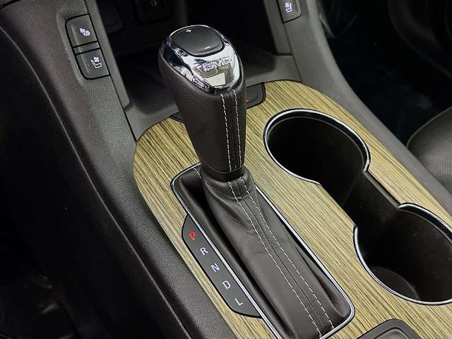 2017 GMC Acadia Vehicle Photo in PUYALLUP, WA 98371-4149